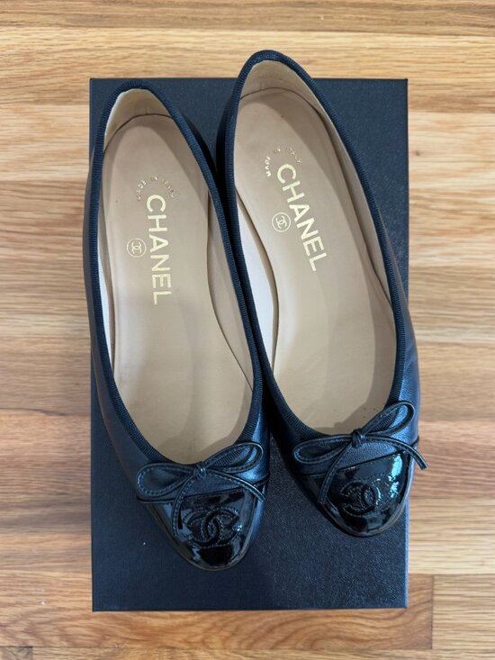CHANEL Shoes - CHANEL Black Ballet Flats - Size 36